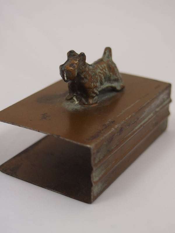 Vintage Metal Scottie Match Box Holder METAL11005