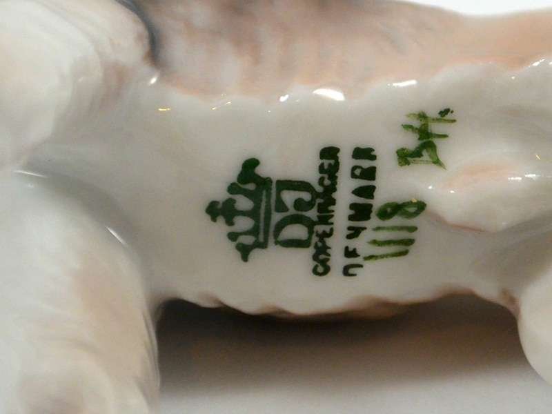 Dahl- Jensen Wire Haired Fox Terrier Mint #5 - A Dogs Tale Collectibles