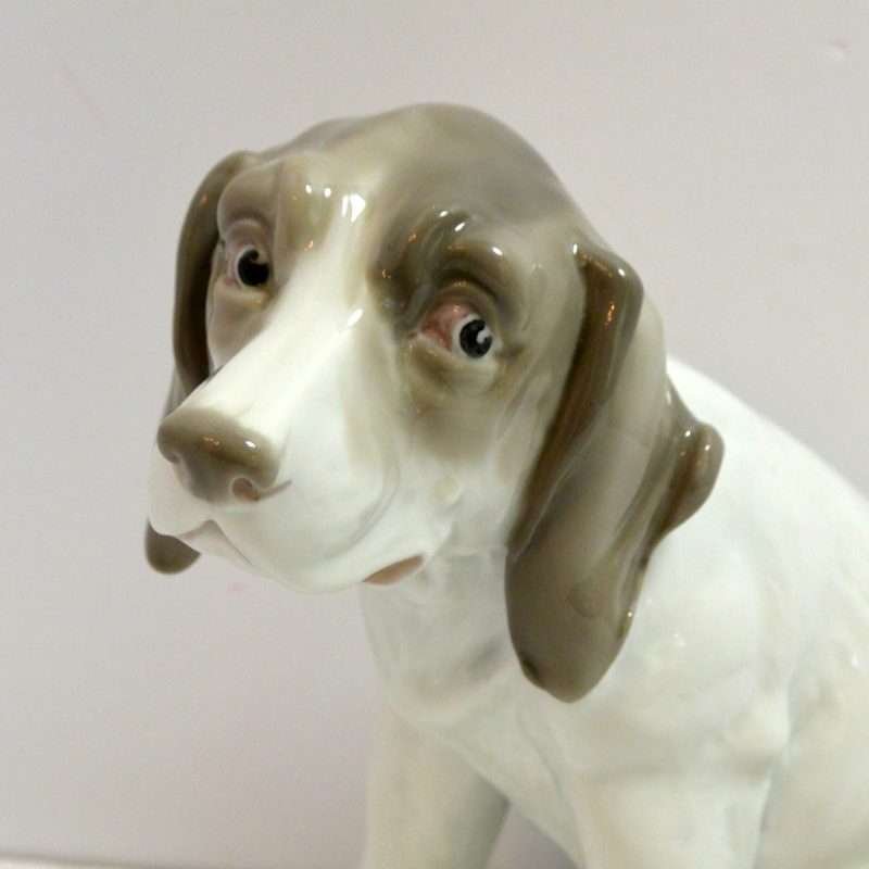 Heubach Pointer Puppy Front View- Dog's Tale Collectibles