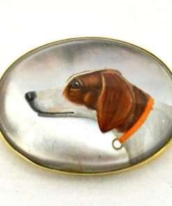 Essex Crystal Hunting Dog Front- Dog's Tale Collectibles