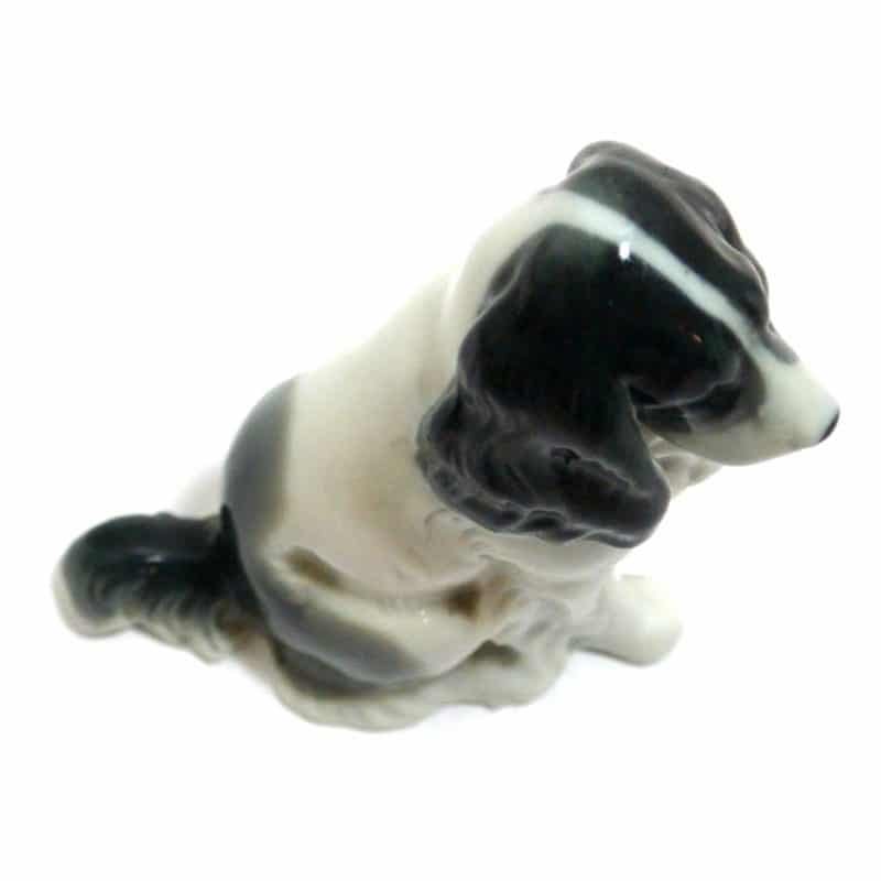Porcelain Spaniel Dog Figurine Metzler and Ortloff top