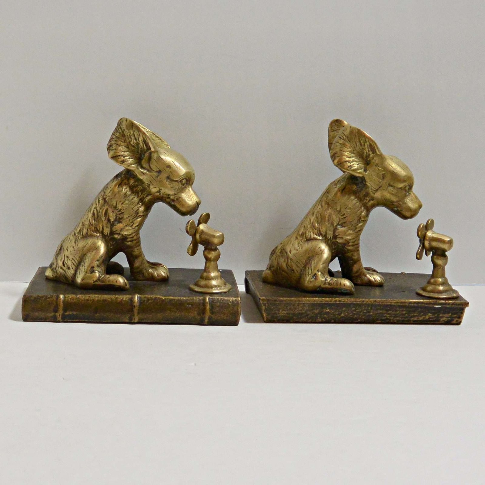 Vintage Brass Dogs with Fans Bookends #4 - A Dogs Tale Collectibles