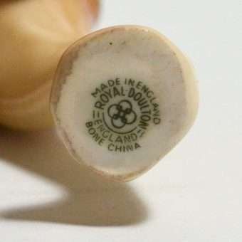 Royal Doulton Bulldog Porcelain Figurine N1047 Mark1