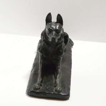 Cast iron german shepherd figurine