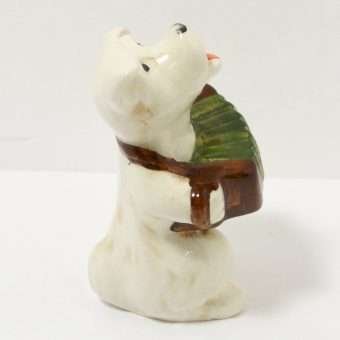 Beswick Singing Dog Collectible 1