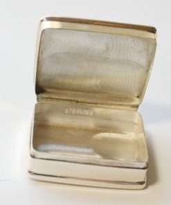 Antique Sterling Silver Dogs Playing Poker open 3