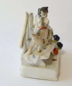 Porcelain Labrador Retriever Dog Fairing 2