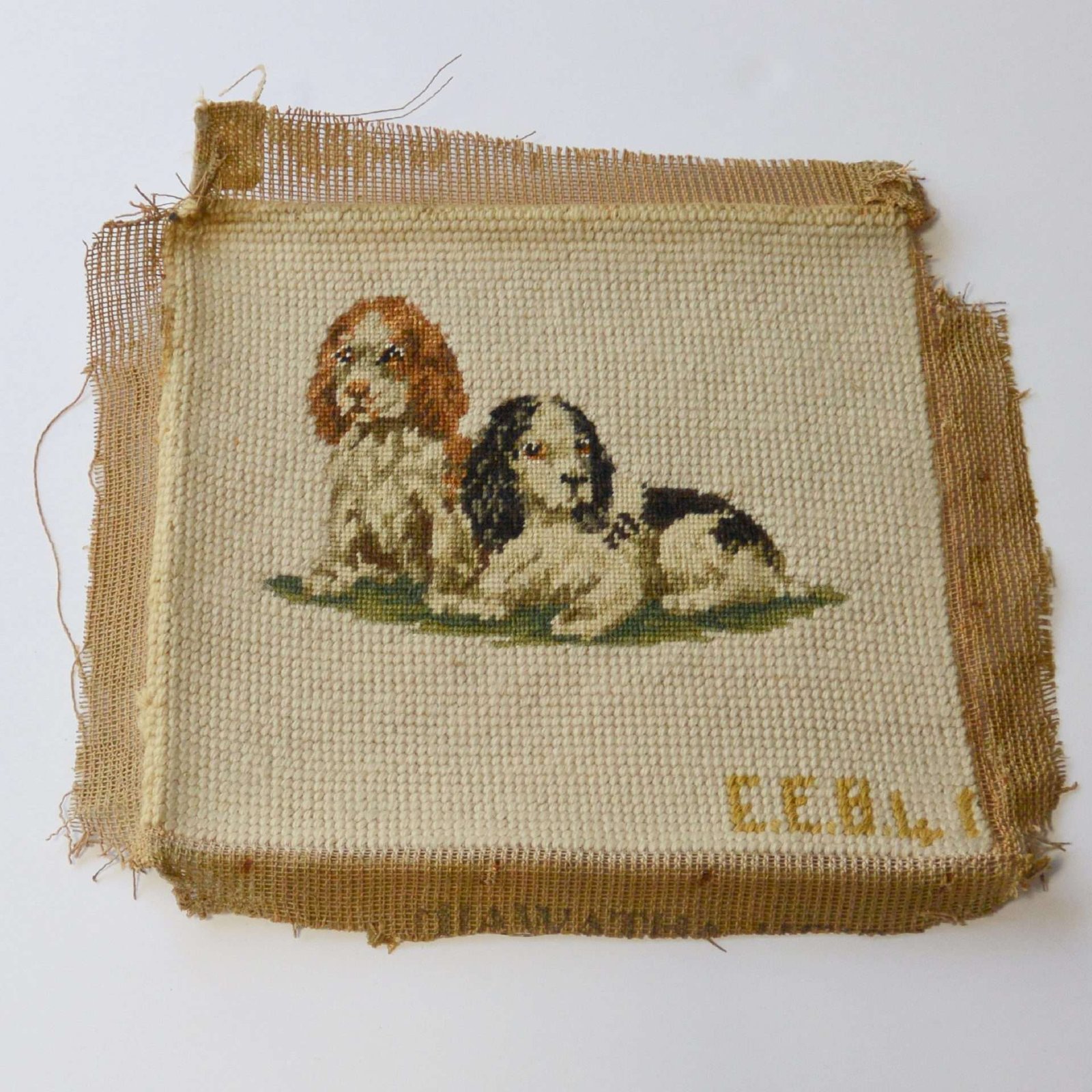 Vintage Spaniel Puppies Petit Point c.1941 NWRK-2146