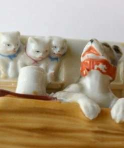 Antique Porcelain Dog Fairing close