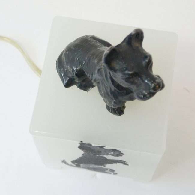 Art Deco Scottish Terrier Lamp Top