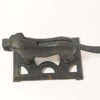 Bradley & Hubbard Cast Iron Dog Figure Nutcracker 1