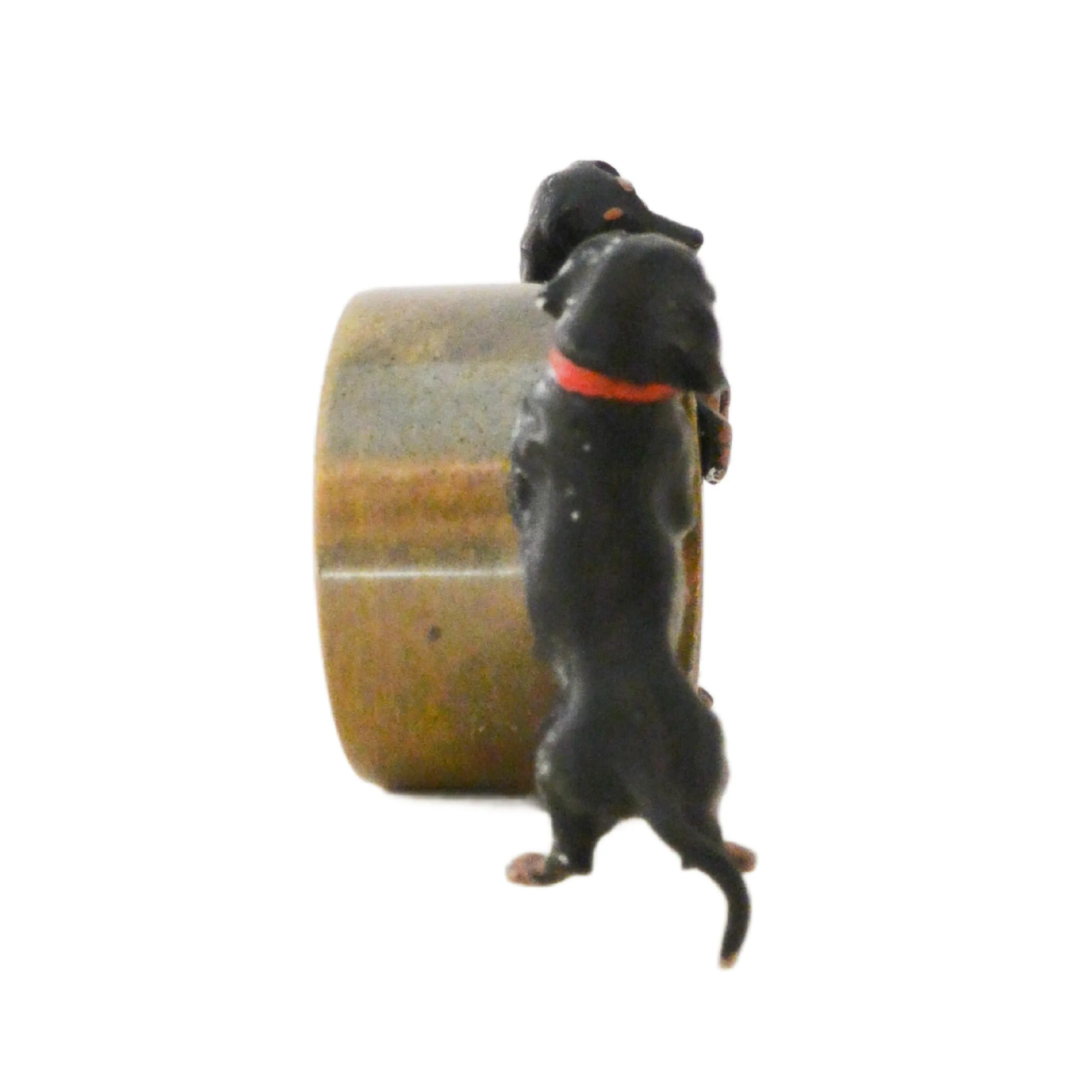Austrian Cold-Painted Bronze Napkin Ring with Two Dachshunds - Image 5