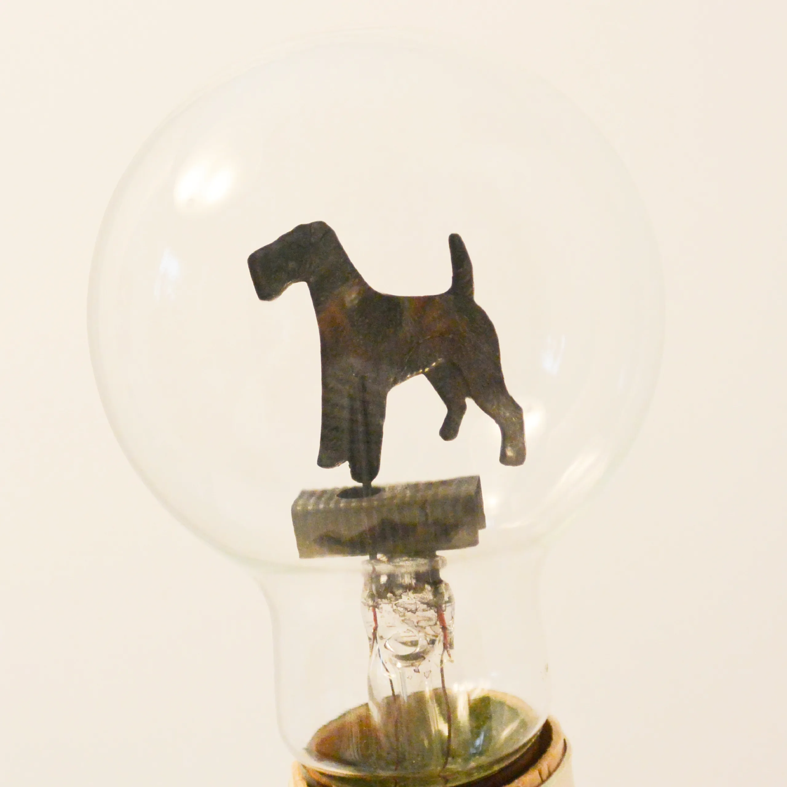 Vintage Aerolux Airedale Terrier Dog Bulb - Image 5