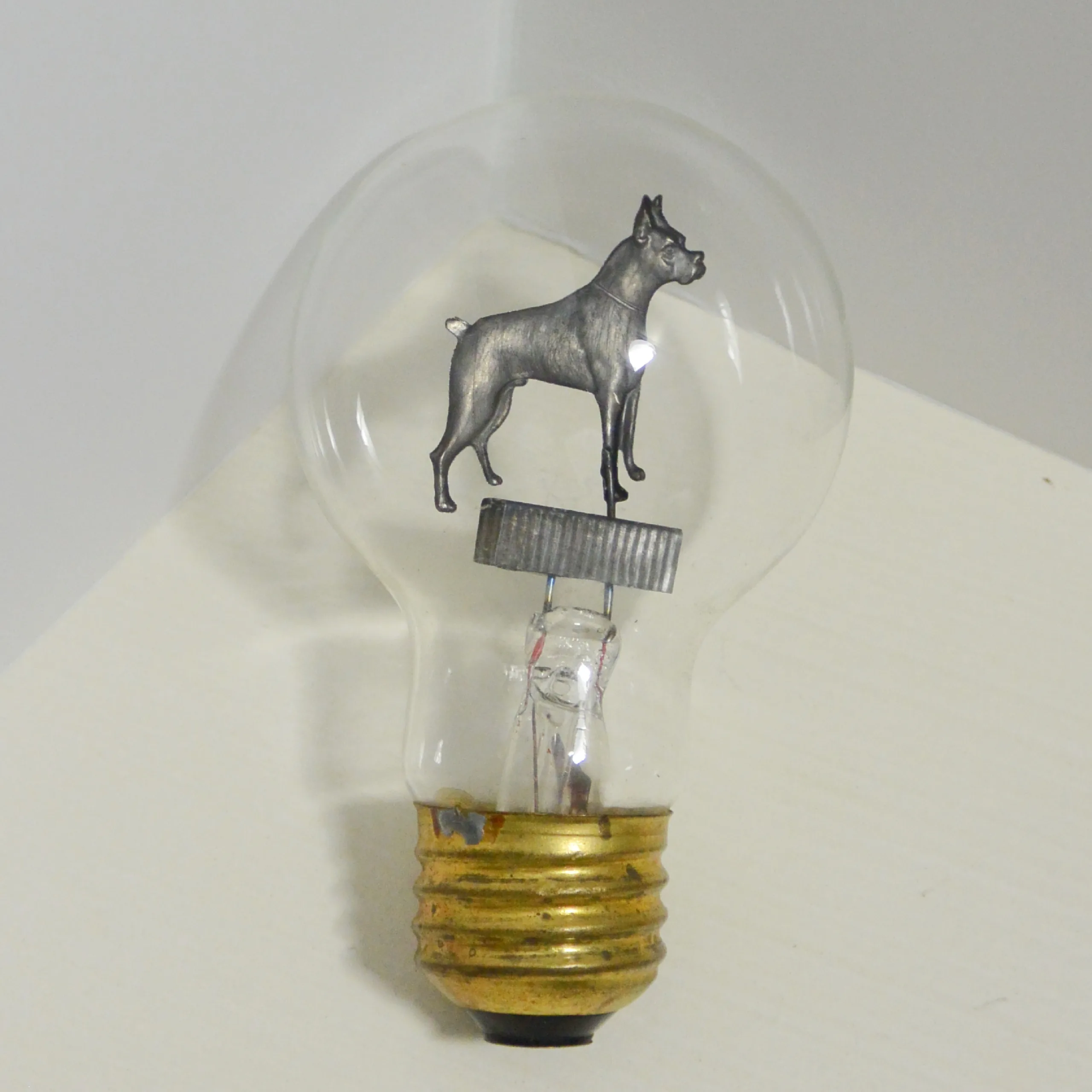 Vintage Aerolux Boxer Dog Bulb - Image 5