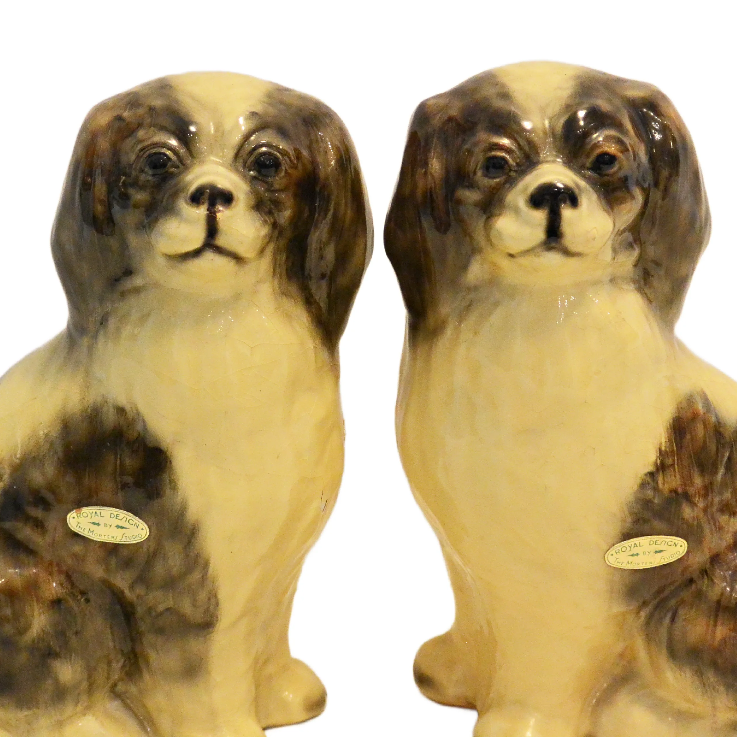 Large Staffordshire Style Mortens Studio Japanese Chin Dogs - Image 3