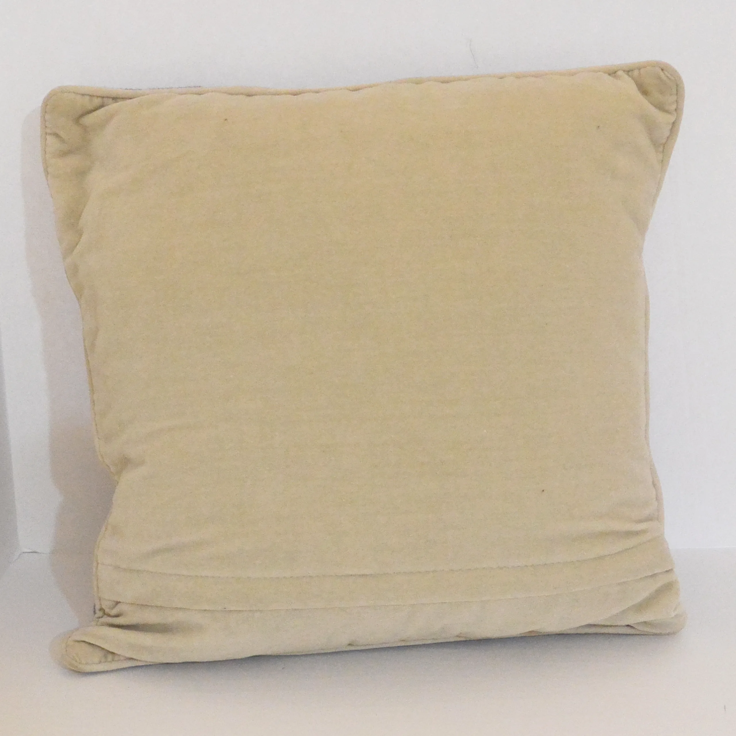 Vintage Great Dane Needlepoint Pillow &ndash; Mint Condition - Image 3