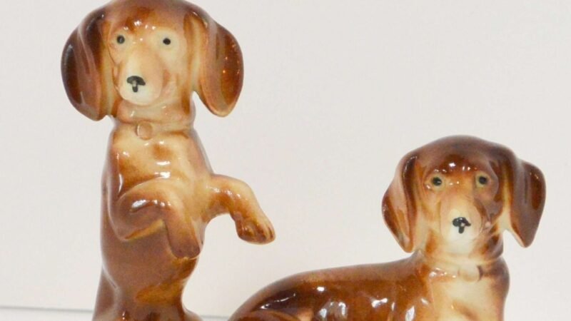 collecting vintage dog figurines
