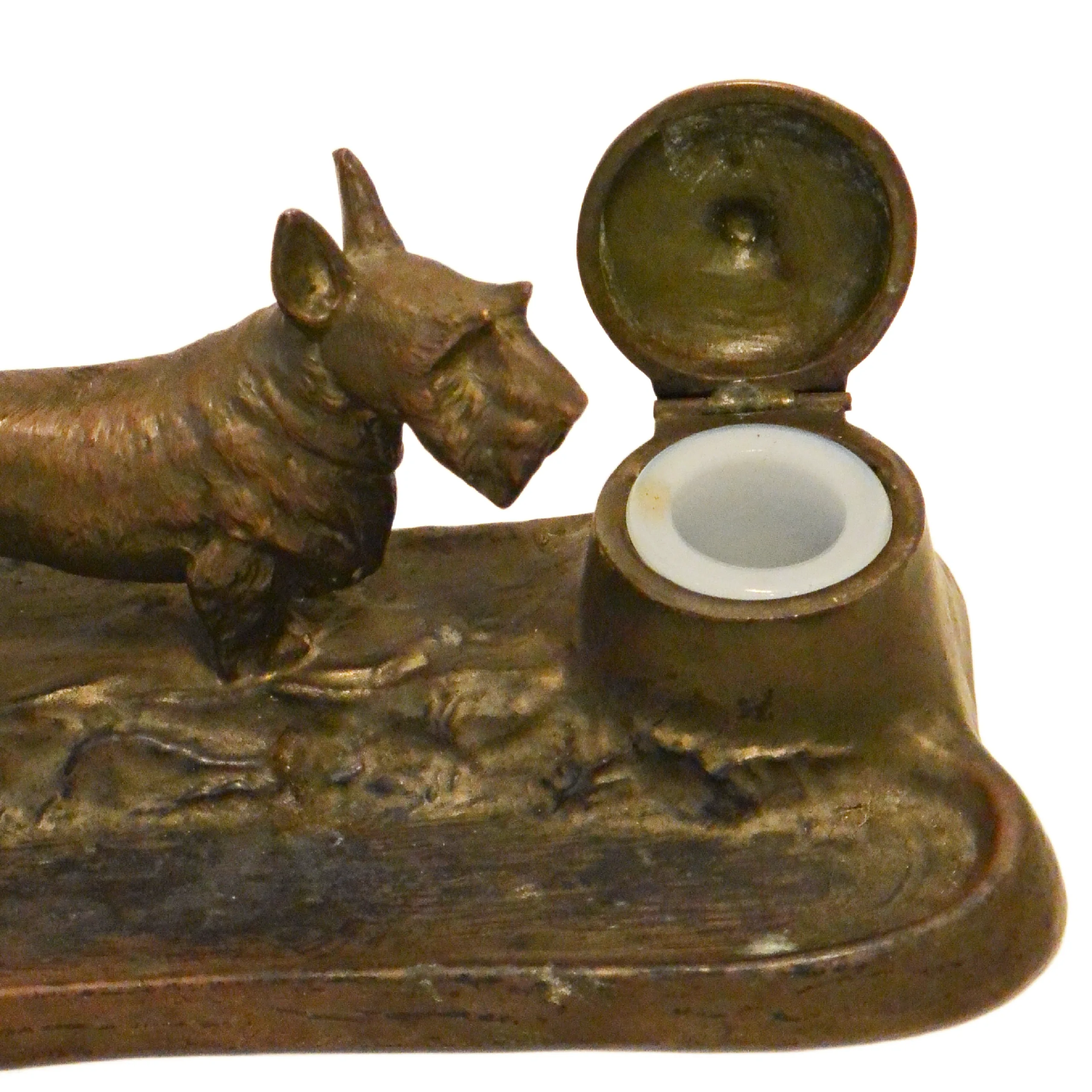 Antique Jennings Brothers Scottish Terrier Cast Bronze Inkwell & Pen Tray &ndash; Circa 1920 - Image 5