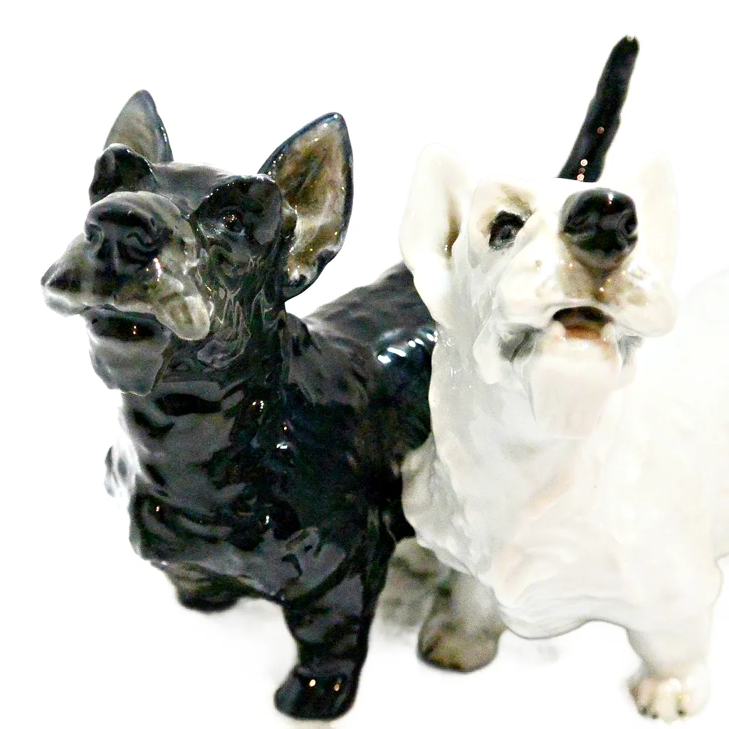 Vintage Rosenthal Germany Porcelain Black & White Scottish Terrier Pair Figurine &ndash; Circa 1940s&ndash;1950s - Image 6