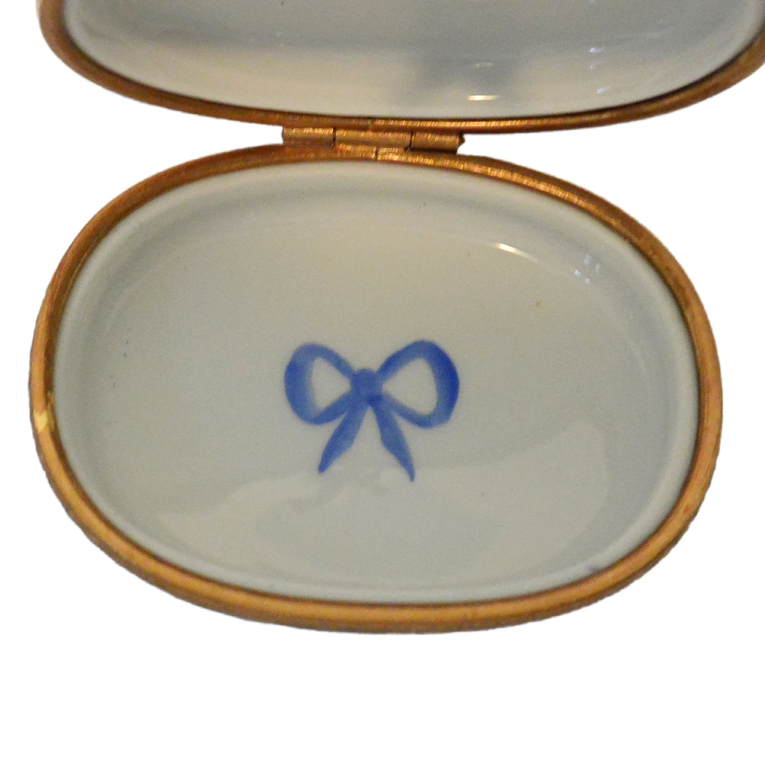Vintage Rochard Limoges France French Bulldog & Ring Cushion Trinket Box &ndash; Peint Main - Image 10