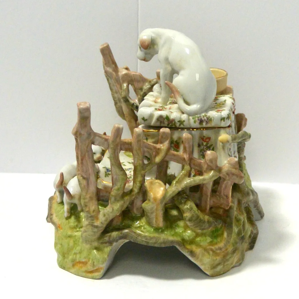 Rare Antique Conta & Boehme Porcelain Dog & Puppies Figural Inkwell &ndash; Circa Early 1900s - Image 7